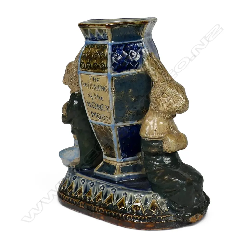 A Victorian Doulton Lambeth figure group, Image 1++