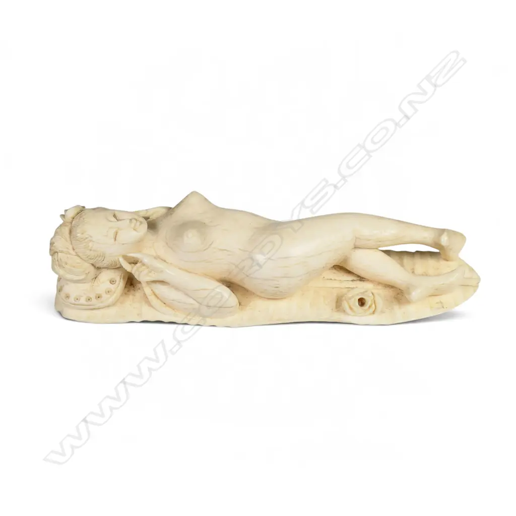 Vintage Chinese carved ivory medicine doll, Image 1++