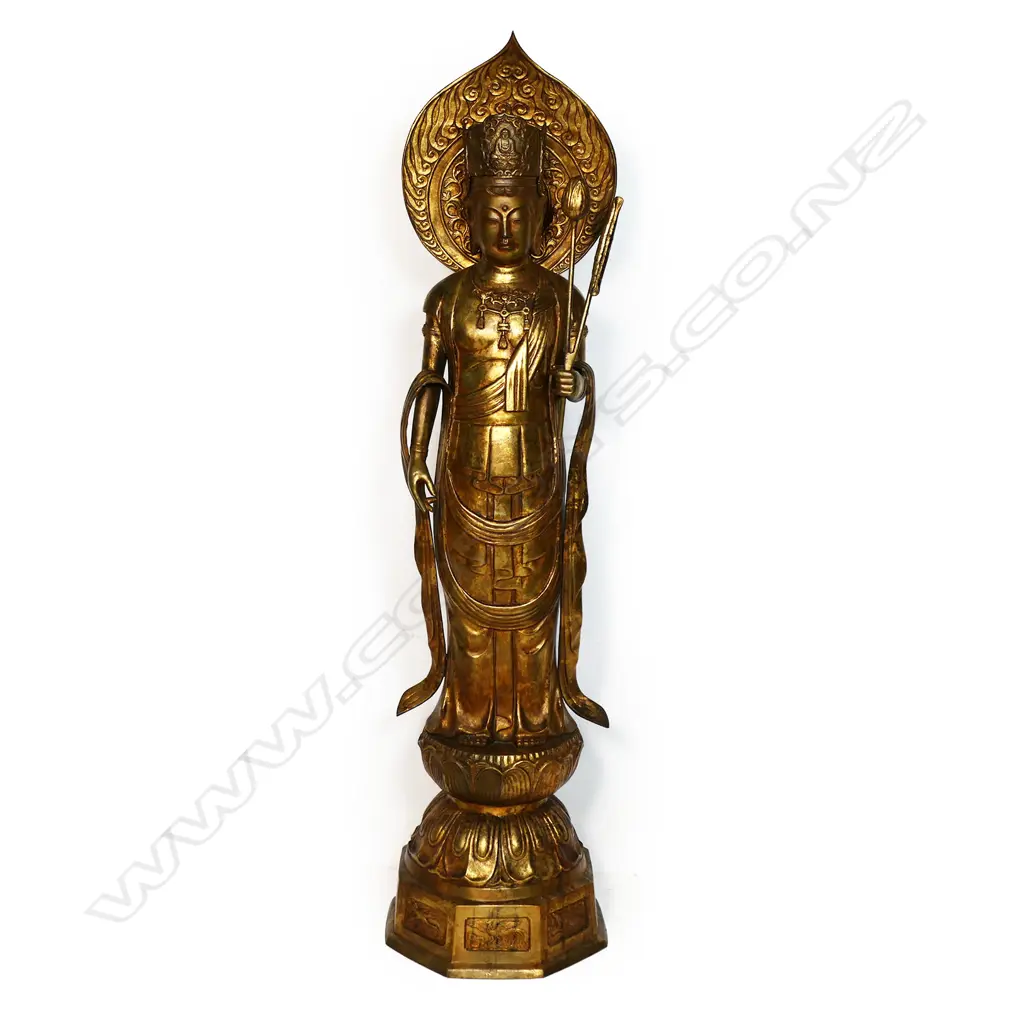 A large floor standing gilt bronze figure of Kuanyin, Image 1++