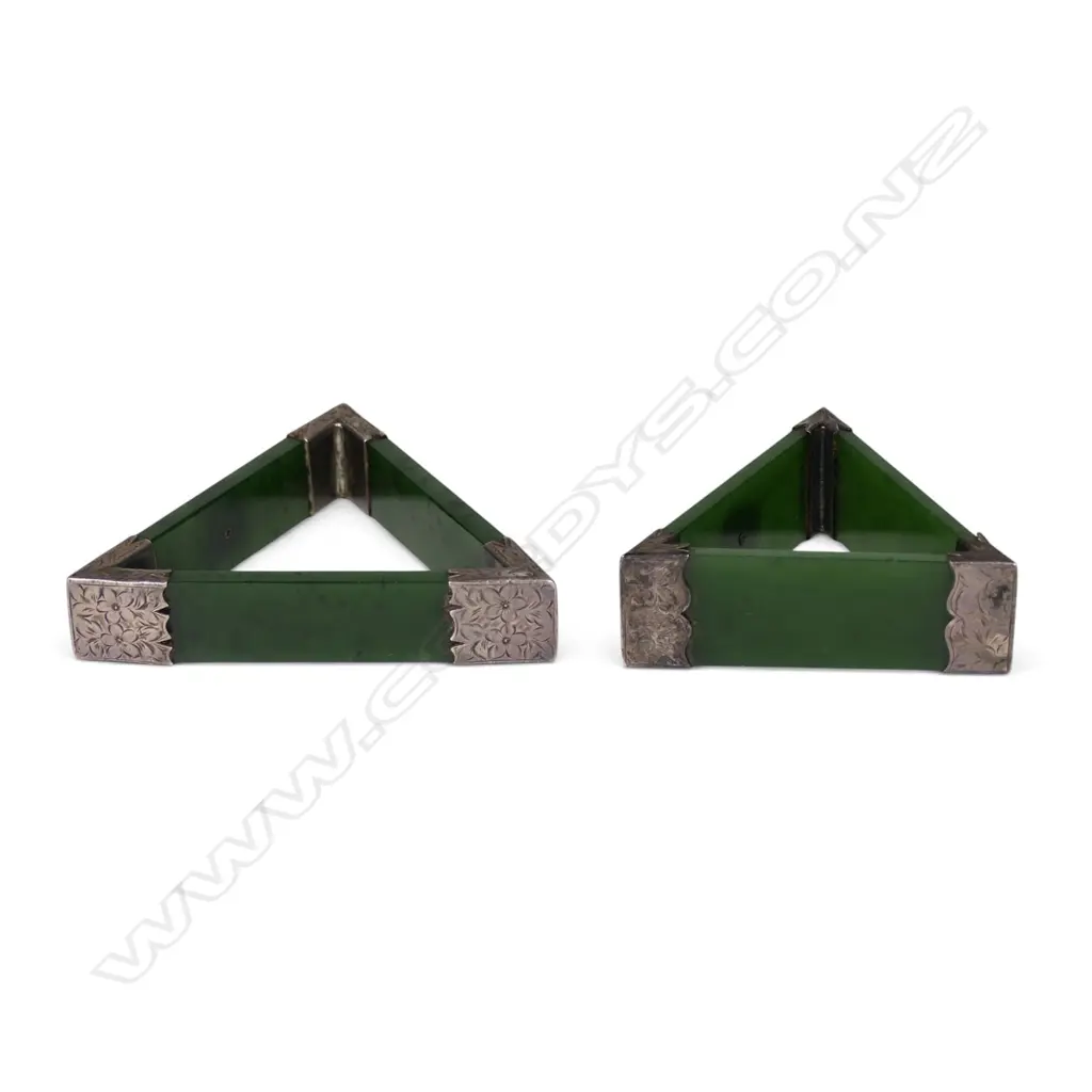 Two pounamu and silver napkin rings, Image 1++