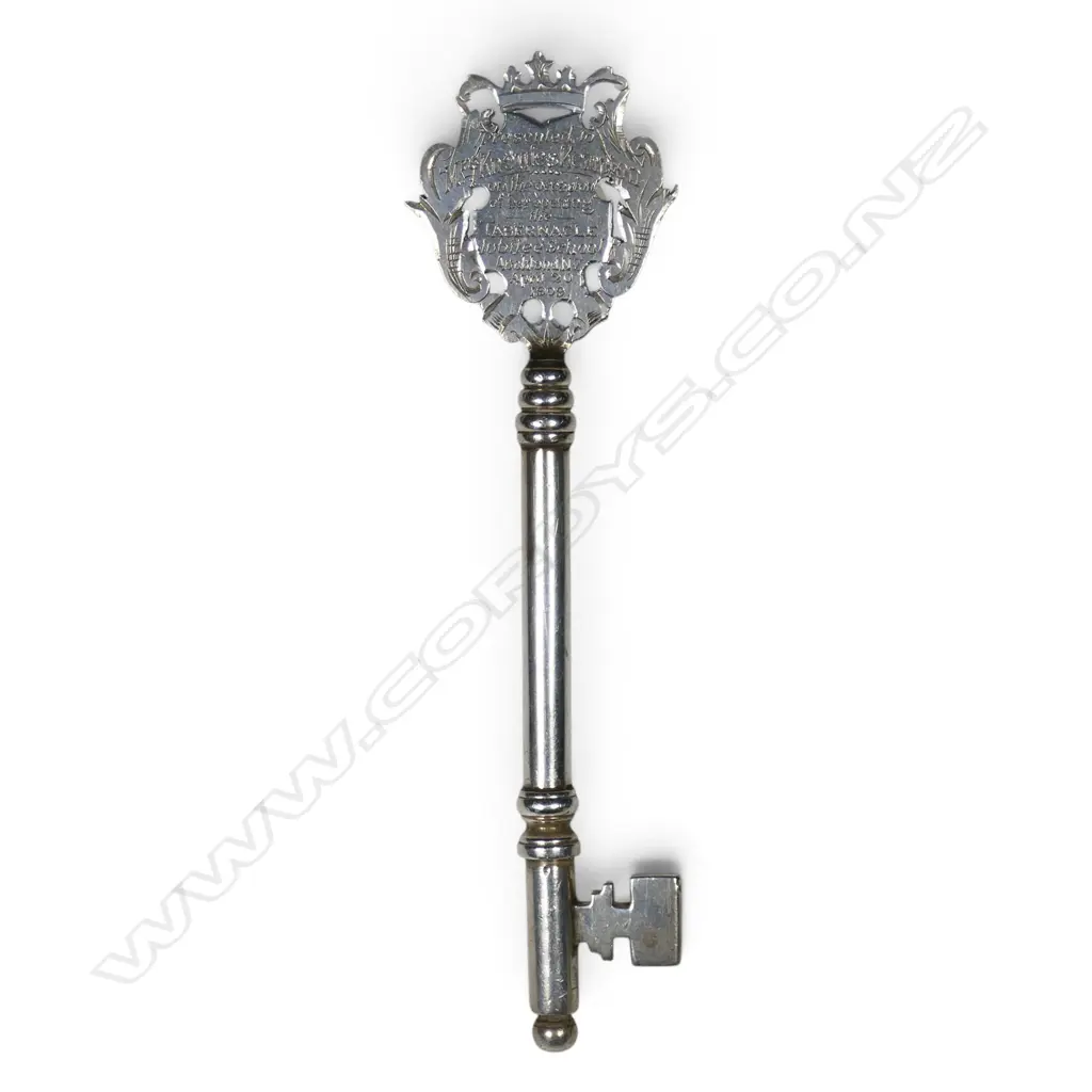 An early 20thC New Zealand silver presentation Key with 1909 Auckland School Inscription, Image 1++