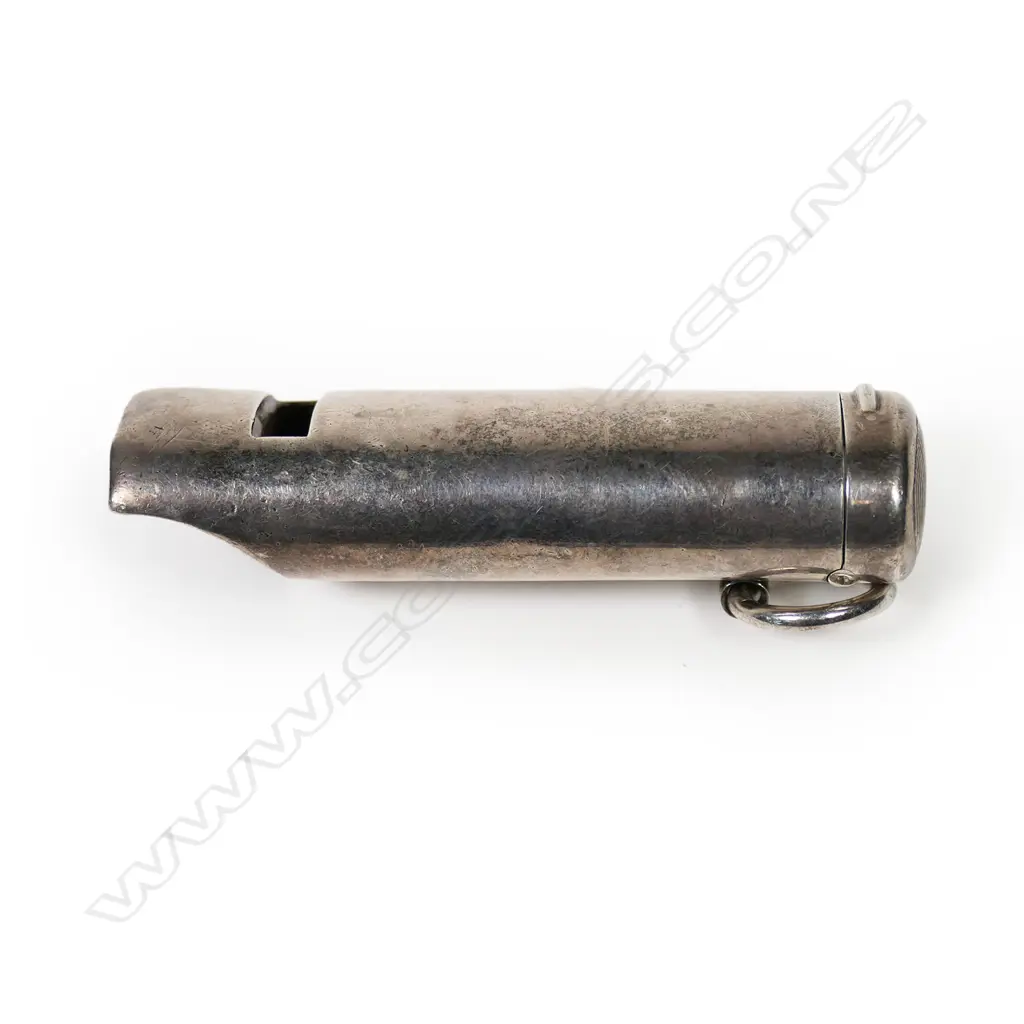 A rare Victorian silver combination vesta whistle, Image 1++