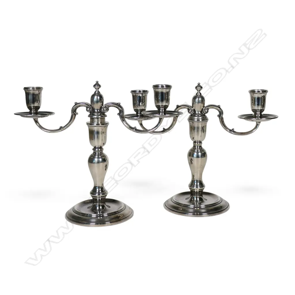 A pair of silver baluster table candelabra, Image 1++