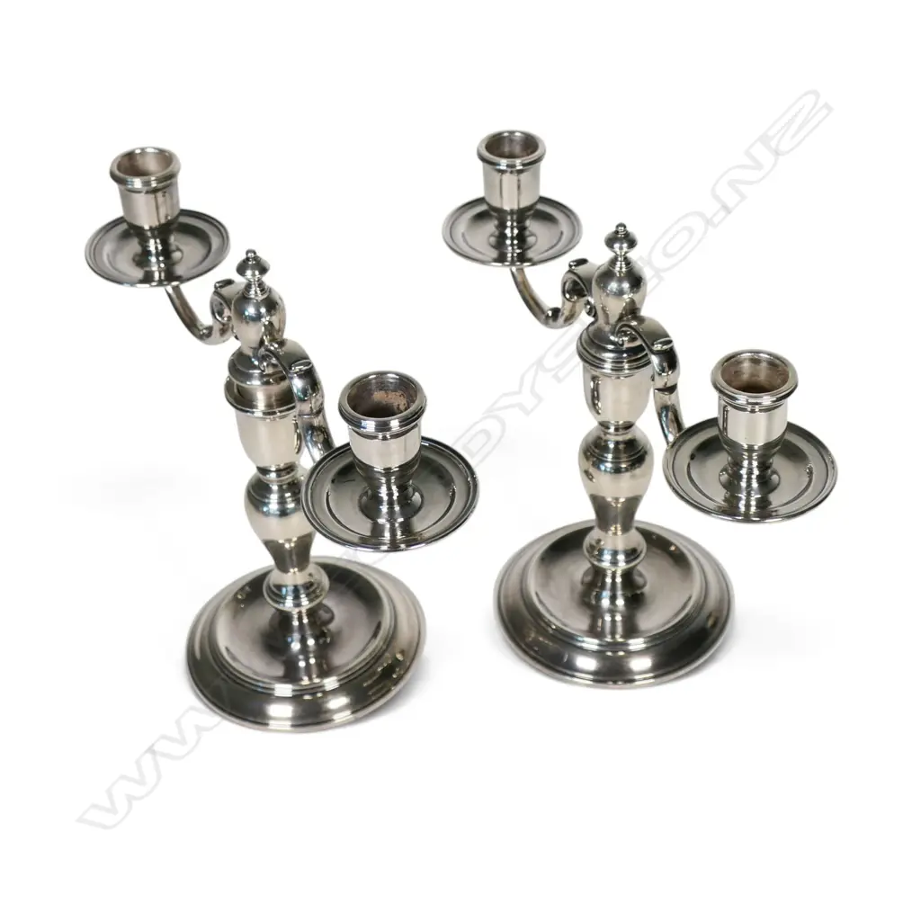 A pair of silver baluster table candelabra, Image 1++