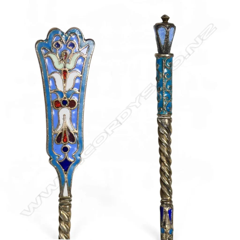 Two vintage Russian silver and enamelled spoons, Image 1++