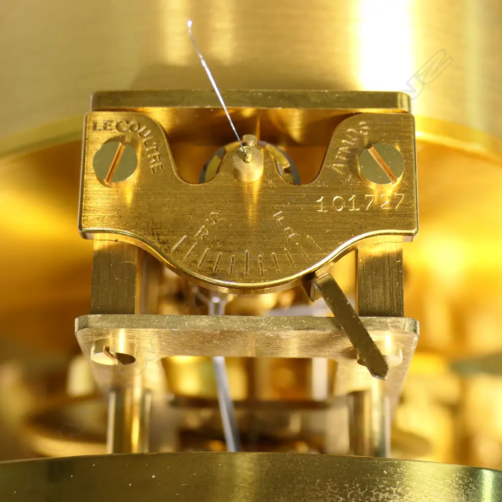 A Jaeger-LeCoultre 'Atmos' perpetual clock, Image 1++
