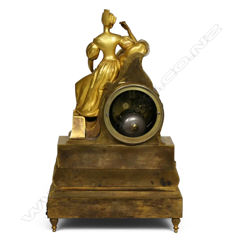 A French 19thC ormolu gilt mantel clock, Image 1++