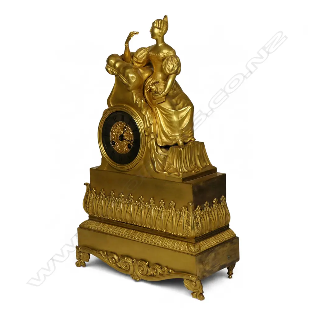 A French 19thC ormolu gilt mantel clock, Image 1++