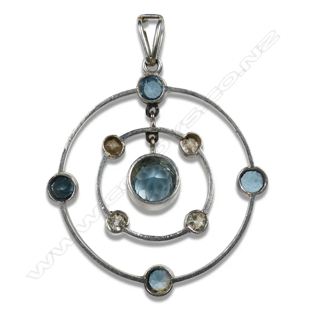 A platinum diamond and aquamarine pendant, Image 1++