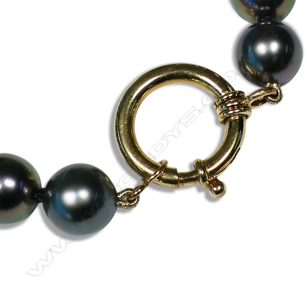 A Tahitian-type large black cultured pearl necklace, Image 1++