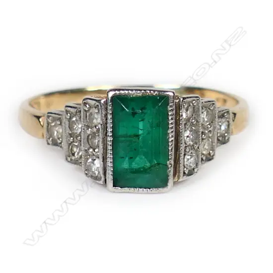 An 18ct gold emerald and diamond Art Deco ring,