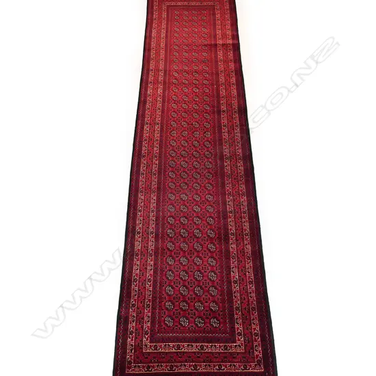 A fine hand knotted Turkman runner,