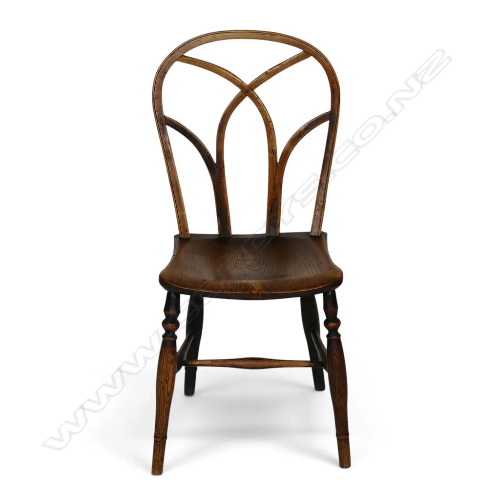 A late Georgian ash and elm chair, Image 1++