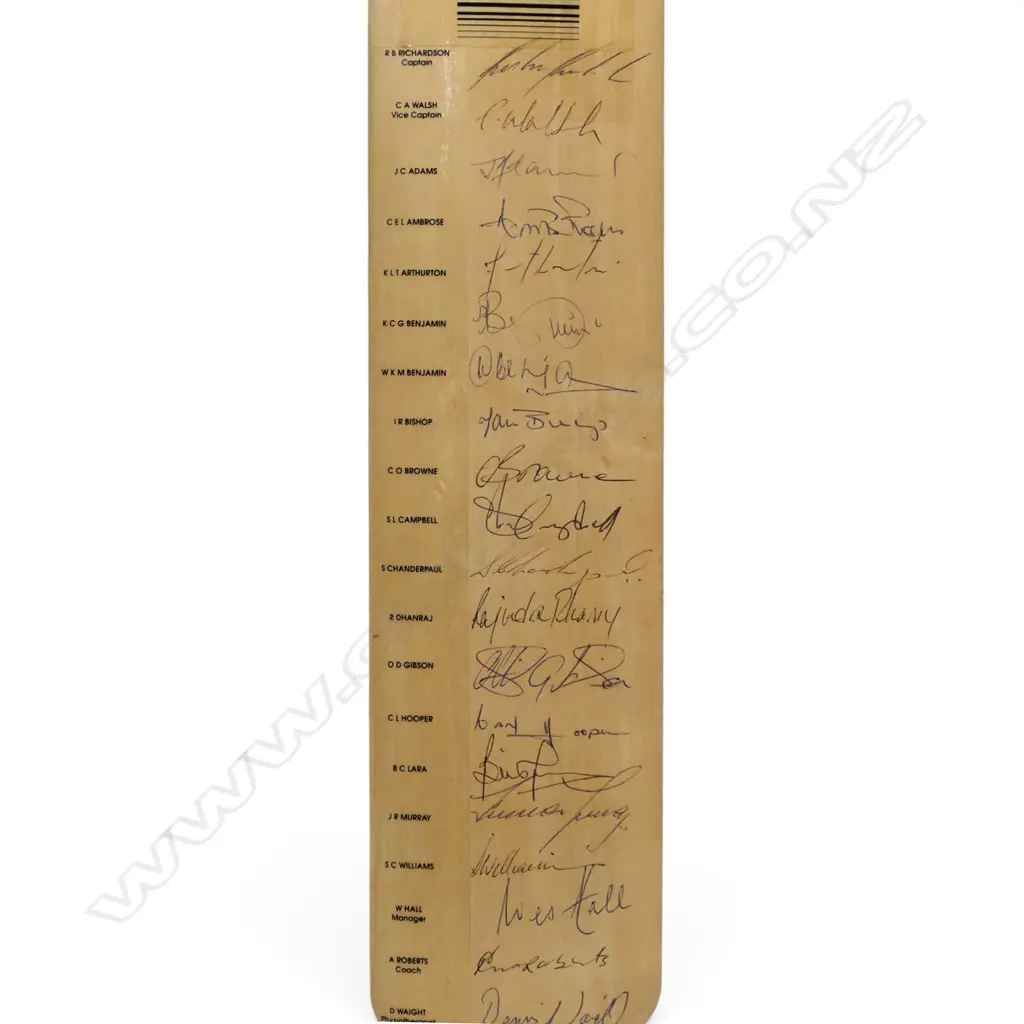 England v West Indies 1995 - a fully autographed full size Hunts County bat signed in ink by the West Indies team and management along with printed team list next to the signatures, Image 1++