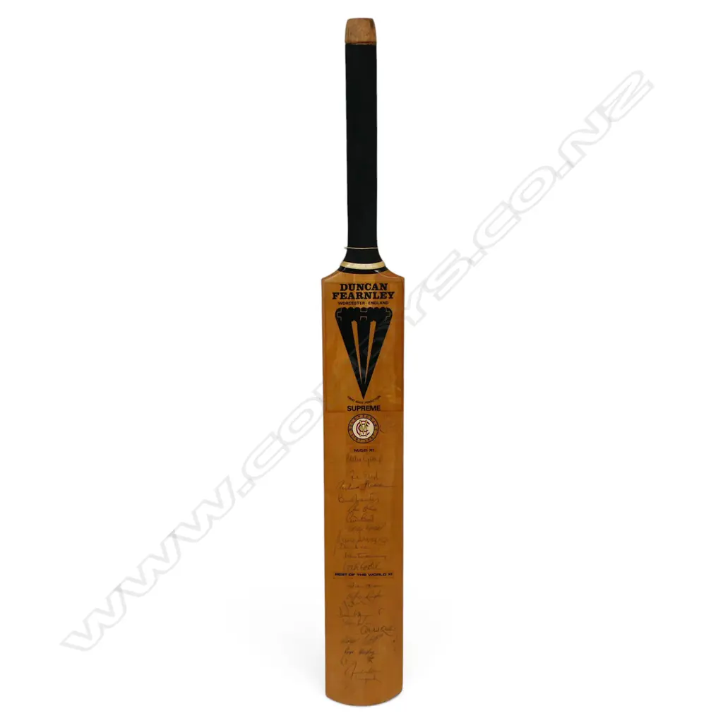 MCC v Rest of the World 1987 - The MCC Bicentenary Match - autographed Duncan Fearnley full size bat signed in ink by all-time greats of the game, Image 1++