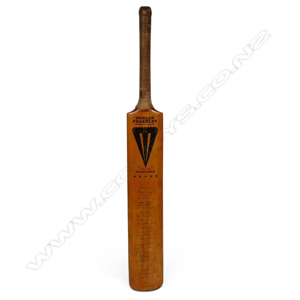 England v Australia 1981 - Australia v England 1981 - a fully autographed Duncan Fearnley full size bat signed in ink by many legendary players, Image 1++