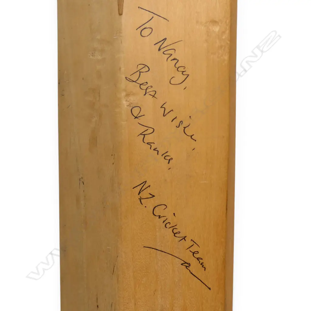 New Zealand v England 1994 - autographed Crusader Broadsword full size bat signed in ink by iconic Black Caps players, Image 1++