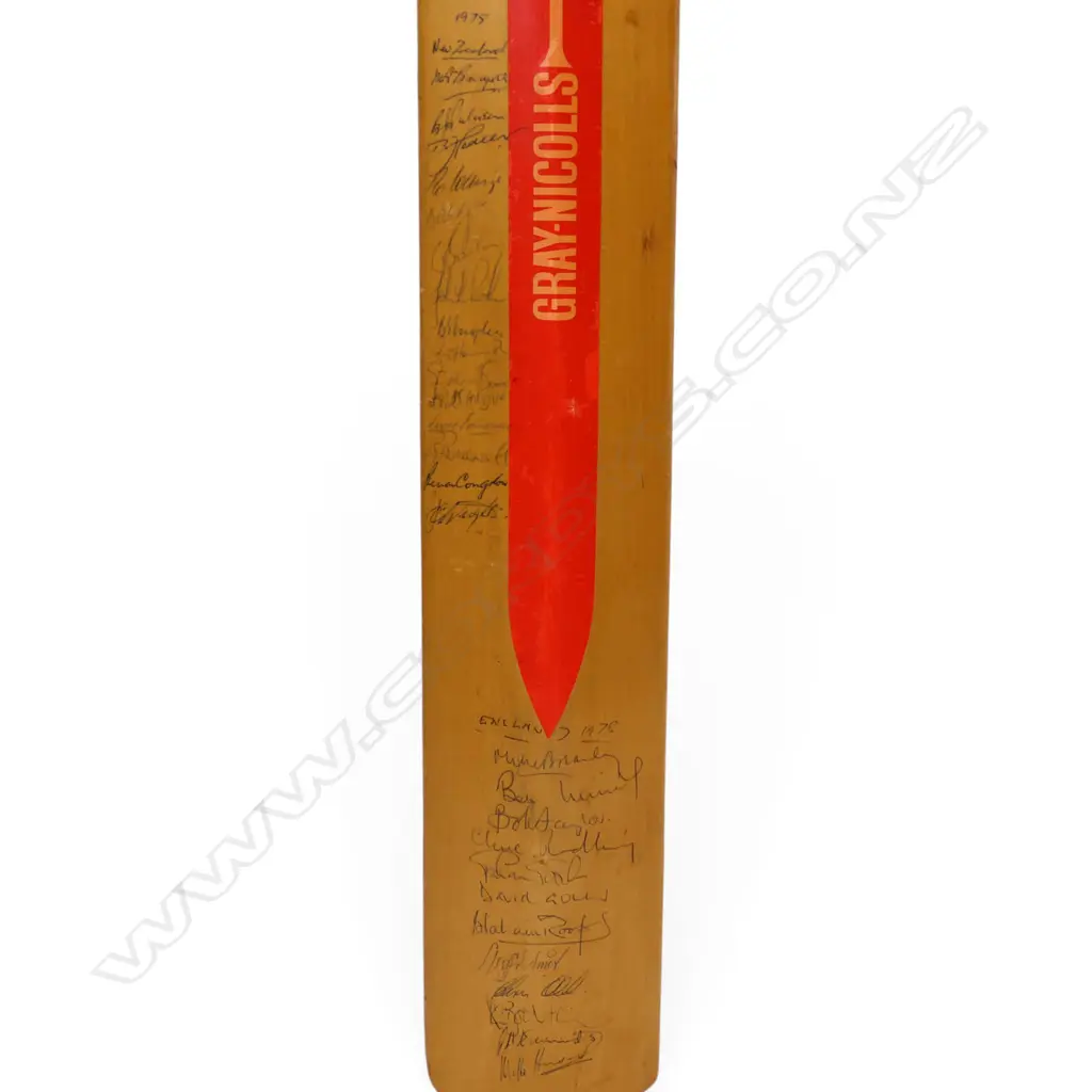 England v New Zealand 1978 & Australian players 1978/79 - autographed Gray Nicholls ¾ size bat signed in ink, Image 1++
