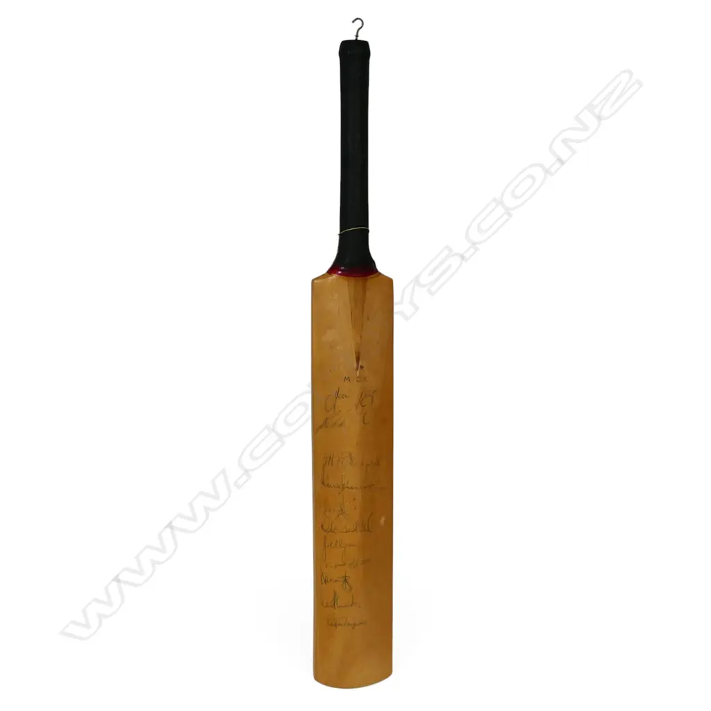 MCC v Transvaal 1992 - autographed Chad Valley Park junior size bat (720 mm) signed in ink, Image 1++