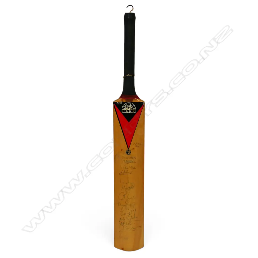 England v Pakistan 1992 - autographed Chad Valley Park junior size bat (720 mm) signed in ink, Image 1++