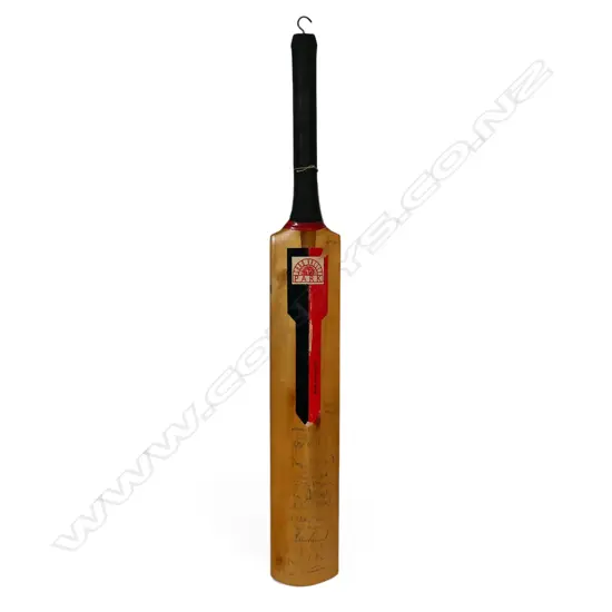 England v Pakistan 1992 - autographed Chad Valley Park junior size bat (720 mm) signed in ink,