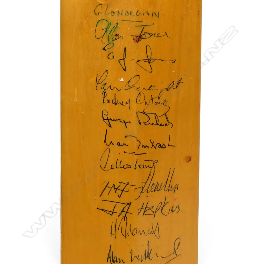 Middlesex v Glamorgan 1977 - autographed unbranded junior size bat (720 mm) signed in ink, Image 1++
