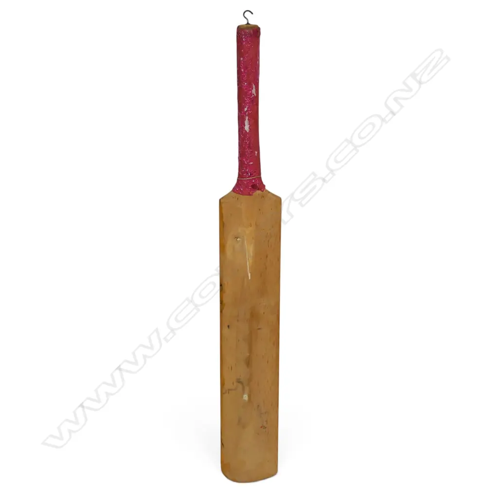England v Sri Lanka 1988 - autographed unbranded junior size bat (720 mm) signed in ink by members of both teams, Image 1++