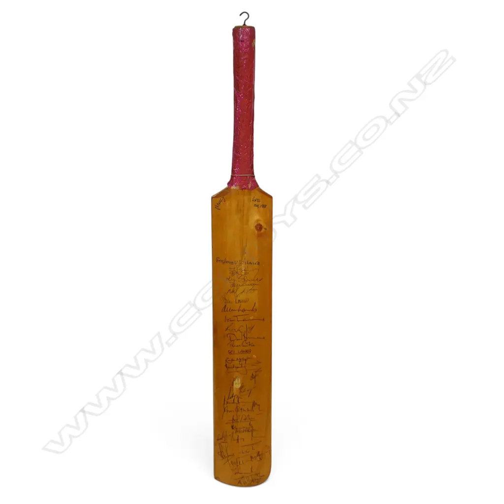 England v Sri Lanka 1988 - autographed unbranded junior size bat (720 mm) signed in ink by members of both teams, Image 1++