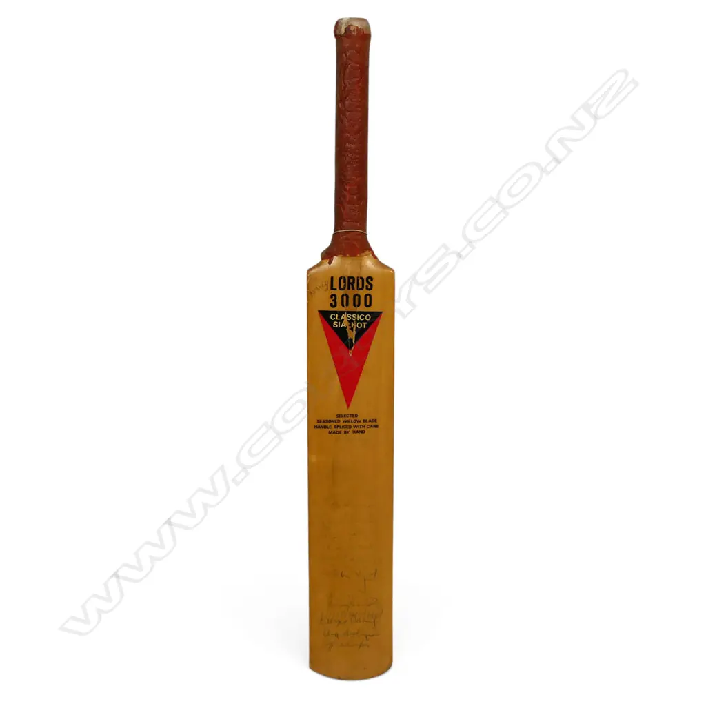 England v New Zealand 1983 and West Indies 1983 - autographed CL junior size bat (655 mm) signed in ink, Image 1++