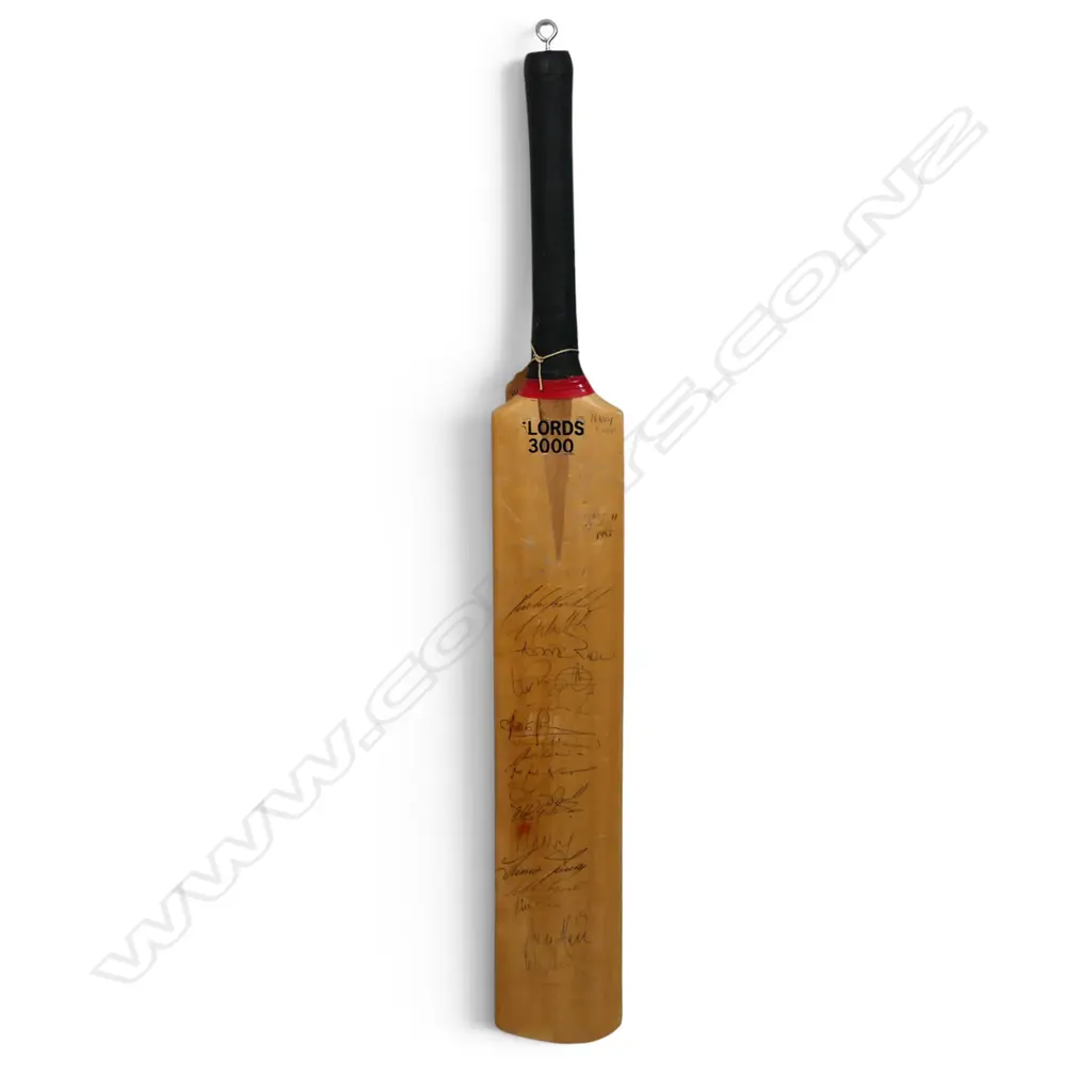 West Indies v Middlesex 1995 -autographed Lords 3000 junior bat (655 mm) signed in ink, Image 1++