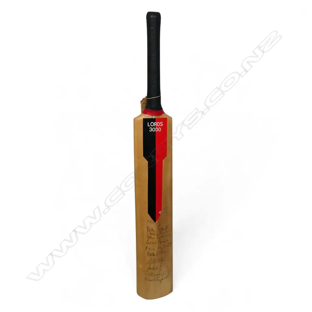 West Indies v Middlesex 1995 -autographed Lords 3000 junior bat (655 mm) signed in ink, Image 1++