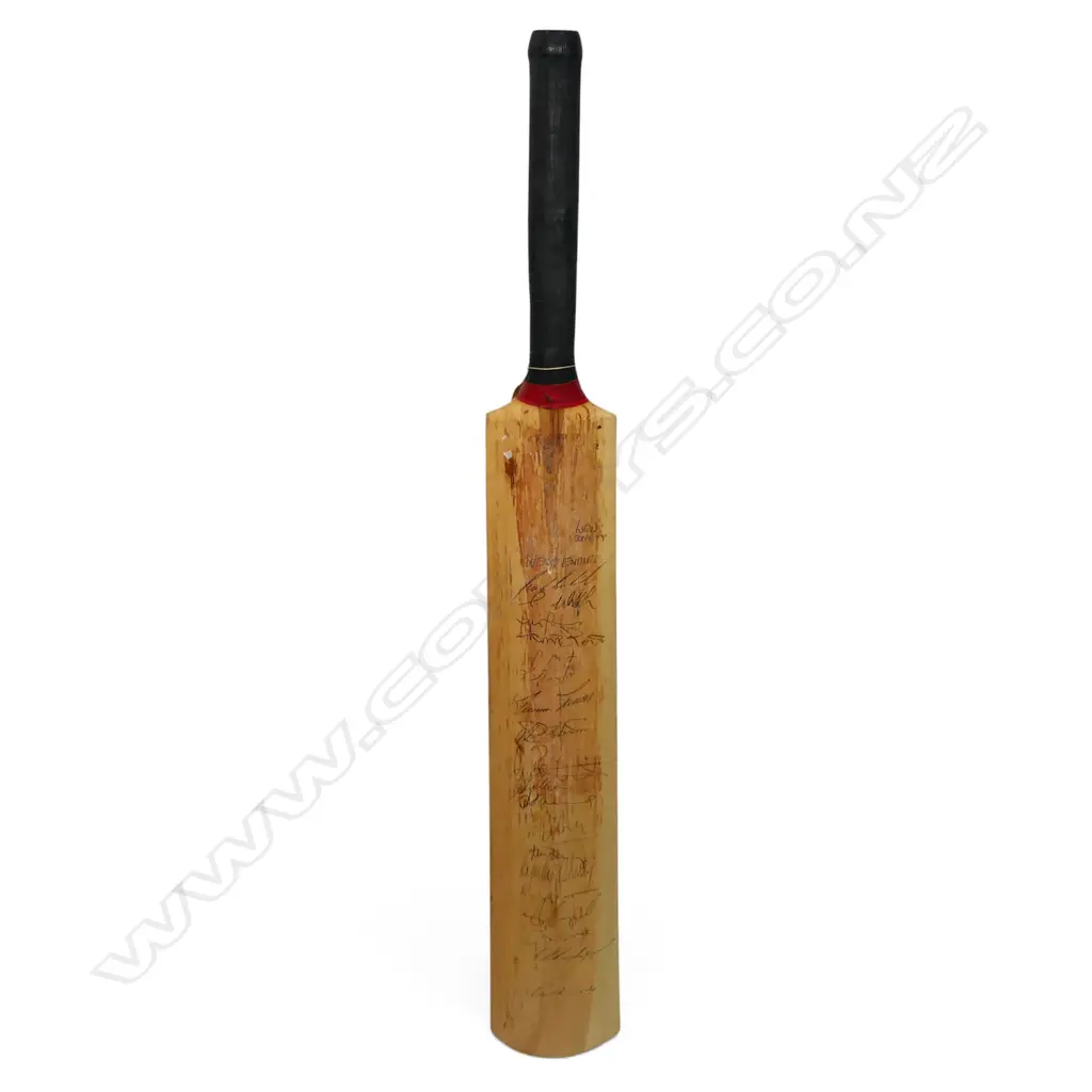 England v West Indies 1995 - autographed Lords 3000 junior size bat (725 mm) signed in ink Image 1++