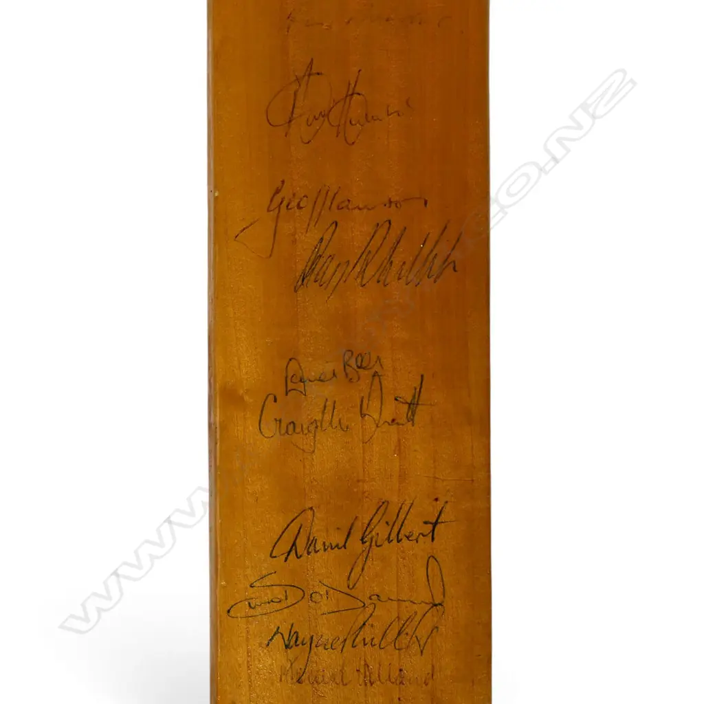 England v Australia 1985 - autographed CL souvenir size bat (570 mm) signed in ink, Image 1++