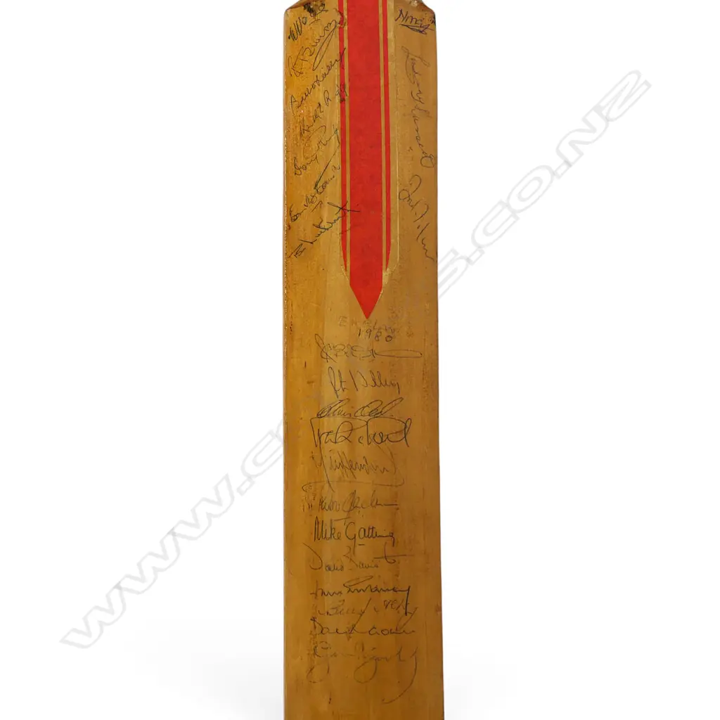 England v Australia 1980 - autographed unbranded junior size bat (650 mm) signed in ink, Image 1++