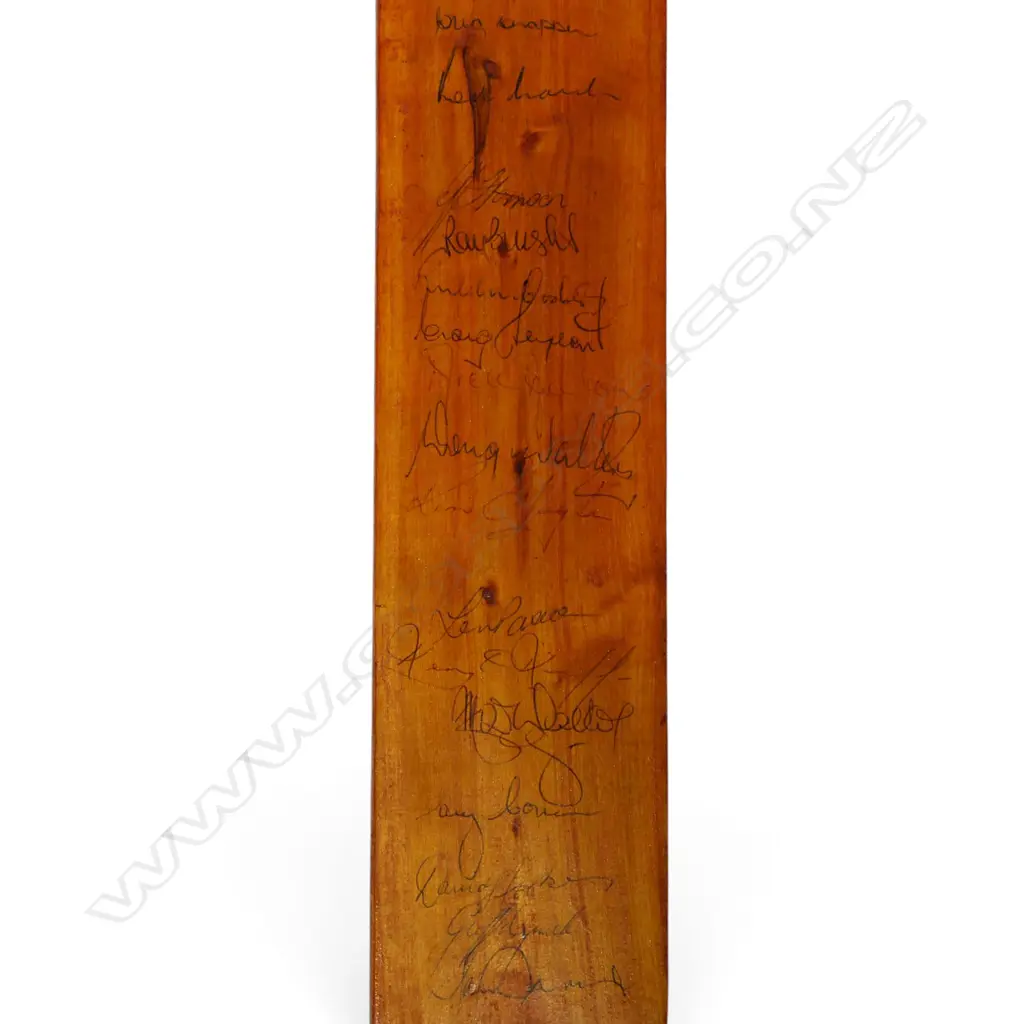 England v Australia 1977 - autographed unbranded junior size bat (640 mm) signed in ink, Image 1++