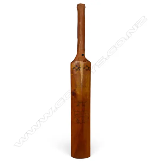 England v Australia 1977 - autographed unbranded junior size bat (640 mm) signed in ink,