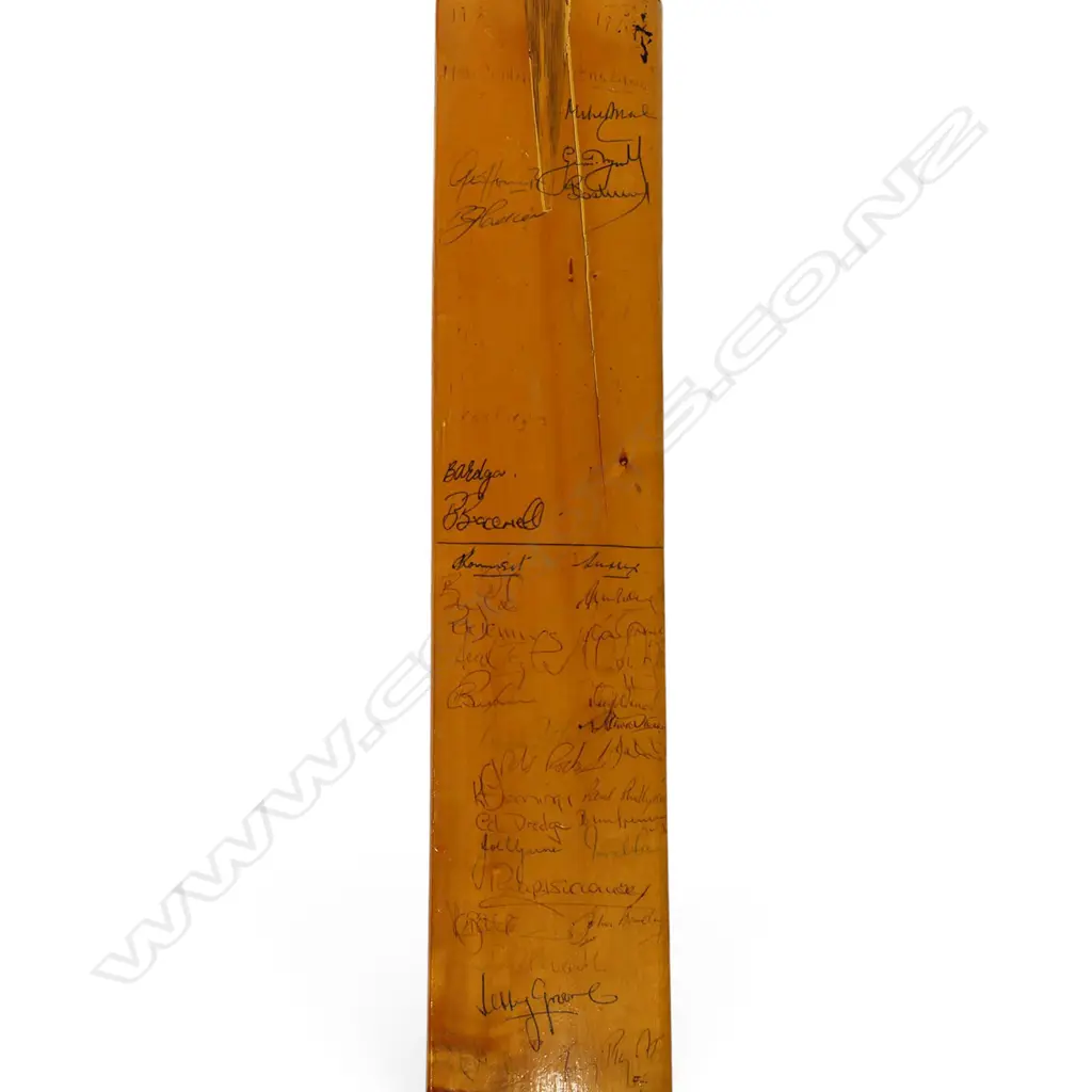 England v New Zealand 1978 and Somerset v Surry 1978 - autographed Winfield junior size bat (645 mm) signed in ink, Image 1++