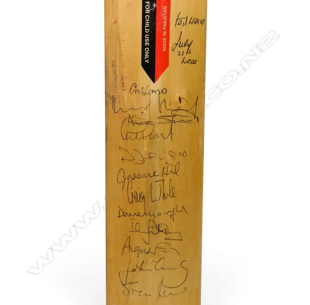 England v South Africa 1994 - autographed Chad Valley Park souvenir size bat (560 mm) signed in ink, Image 1++