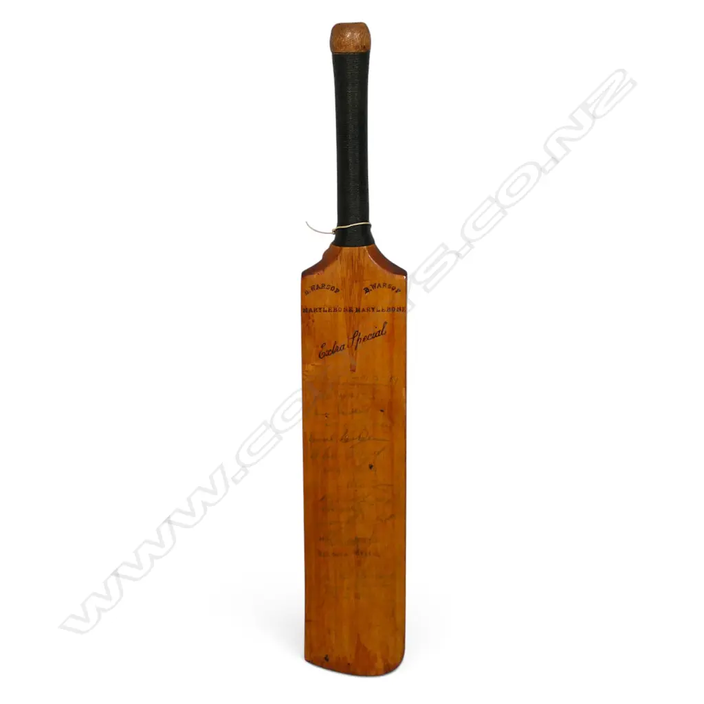 England v New Zealand and England v West Indies 1969 autographed B Warsop souvenir size bat (460 mm) signed in ink, Image 1++