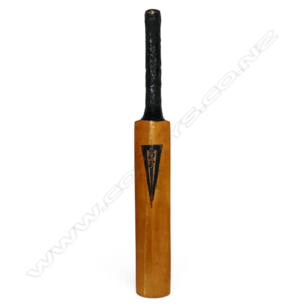 Middlesex team 1988 - autographed Duncan Fearnley miniature bat (290 mm) signed in ink, Image 1++