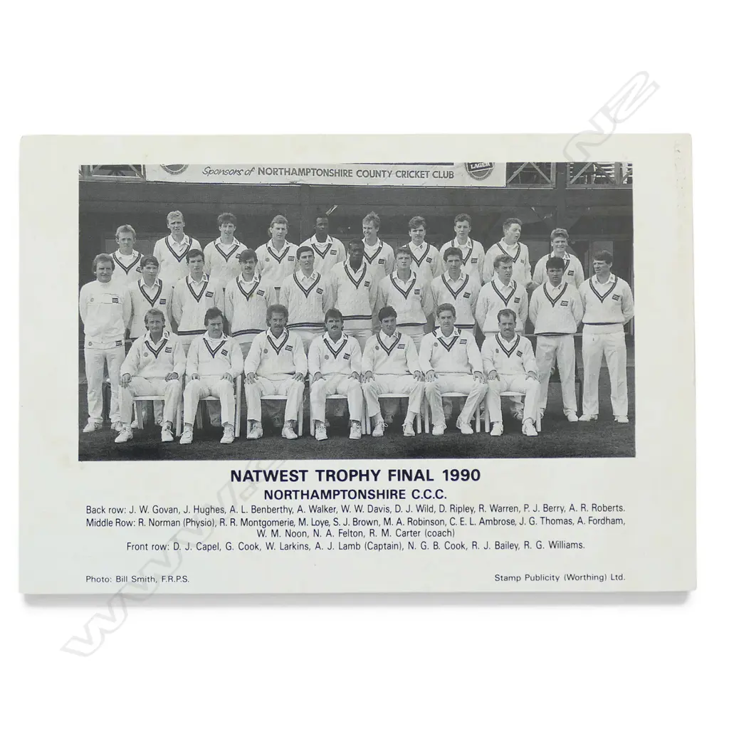 Six team photographs both County and Bicentenary Series 1987 (corresponding bats are represented in the collection), Image 1++