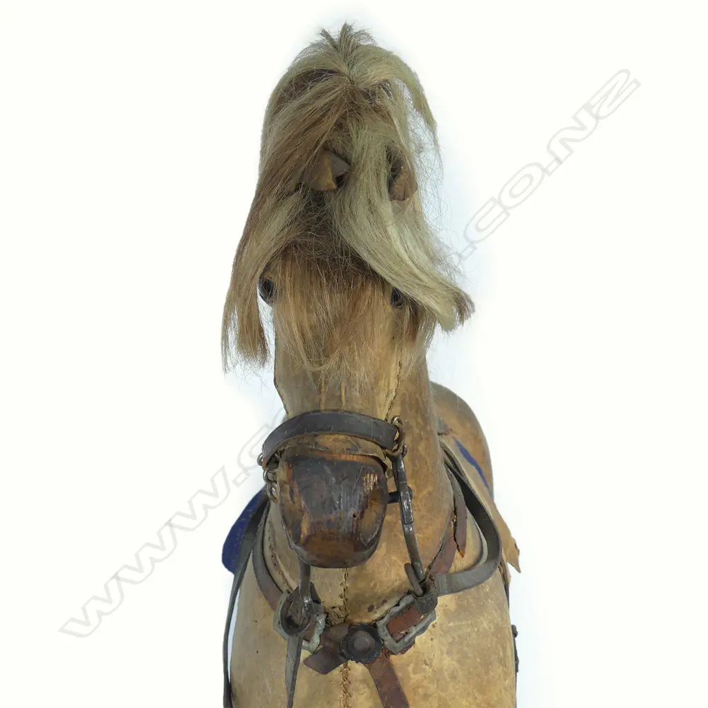 An Edwardian pull-along horse Image 1++