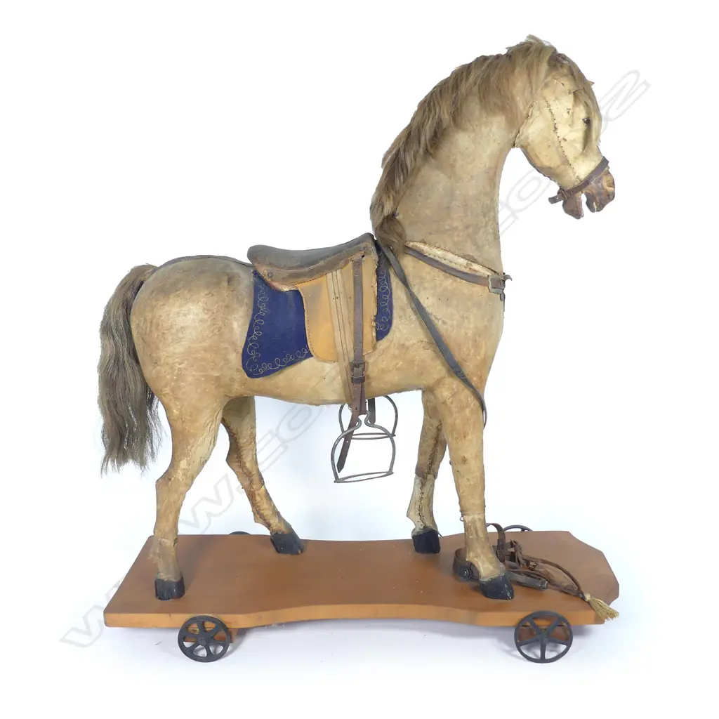 An Edwardian pull-along horse Image 1++