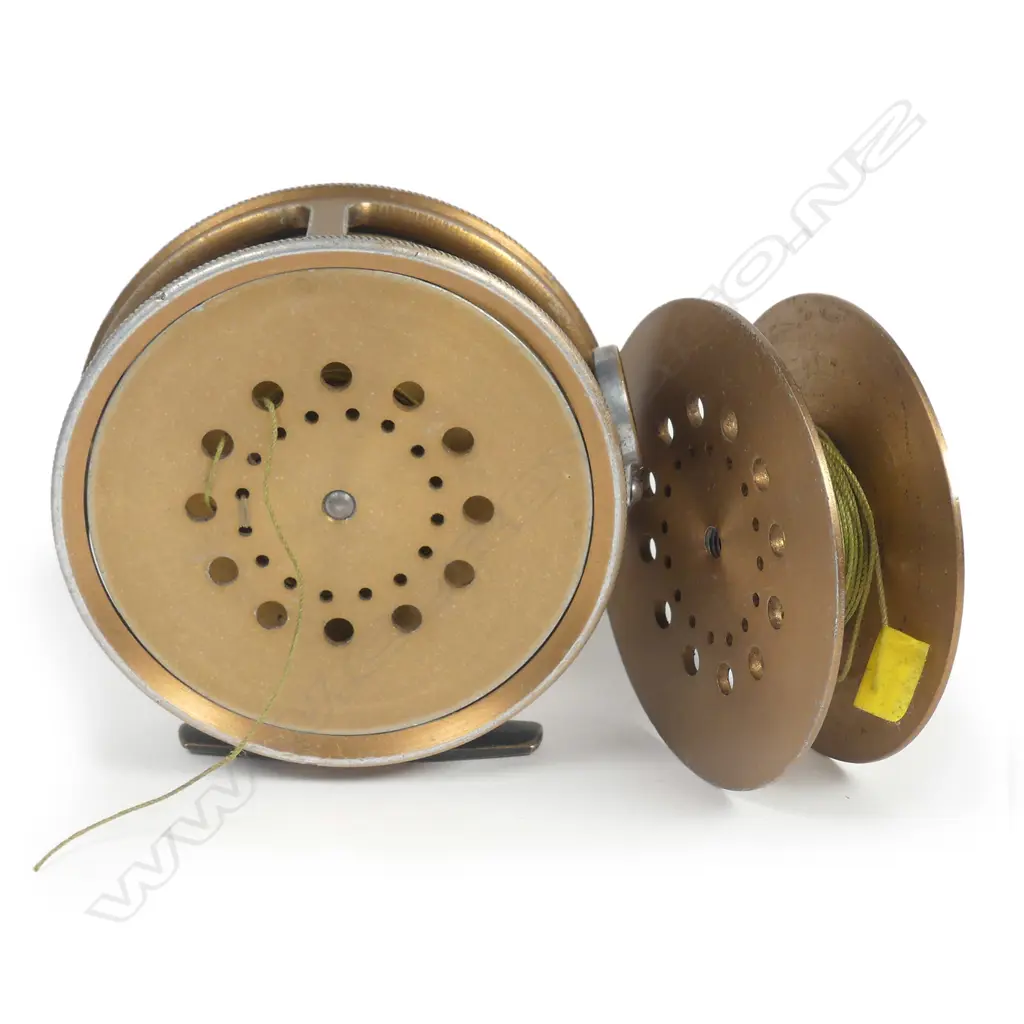 A Steans Christchurch anodised aluminium fly reel Image 1++