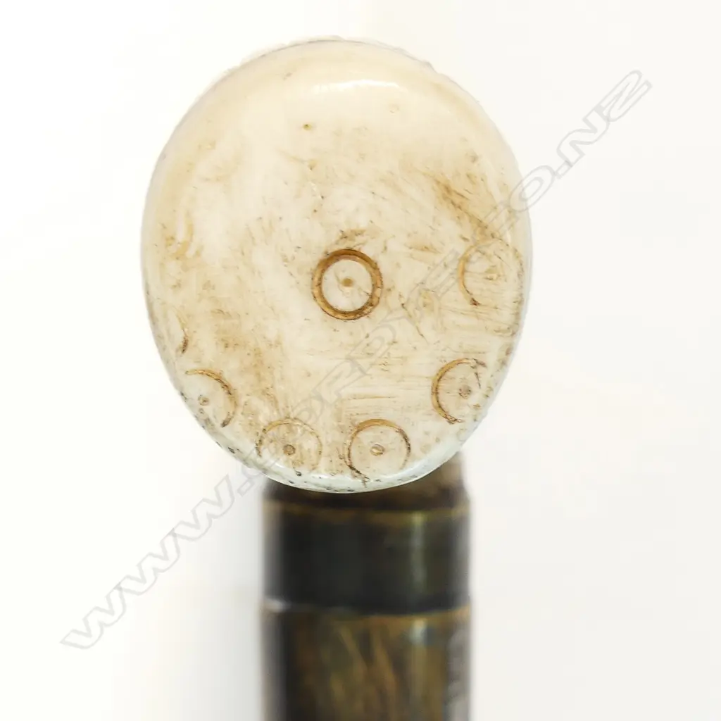 Des Baker carved antler handled fisherman's pole Image 1++