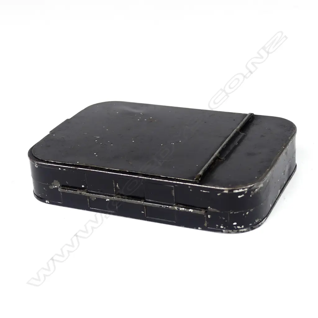 A c.1910 Ogden Smith black japanned fly box Image 1++