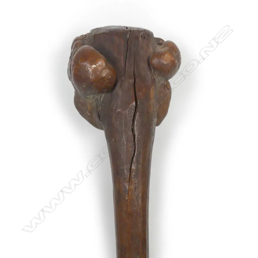 A Fijian rootstock ula (throwing club) Image 1++