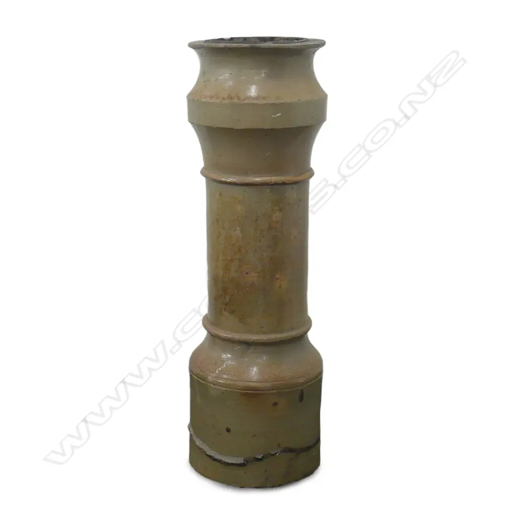 An uncommon 19thC New Zealand C. F. Vazey tall chimney pot Image 1++