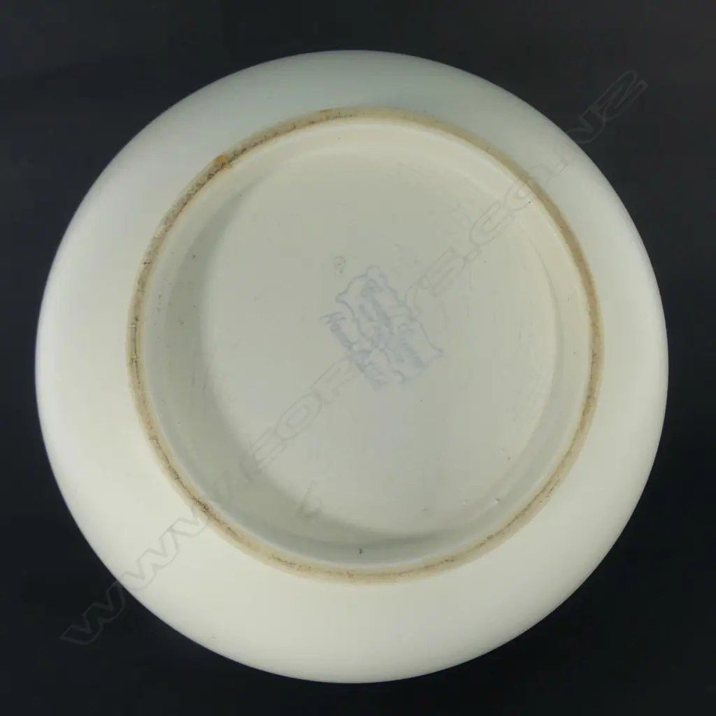 Crown Lynn Hand Potted medium size vase Image 1++