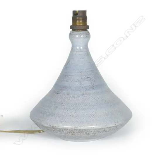 A Hanmer Potter lamp base by Jim Nelson